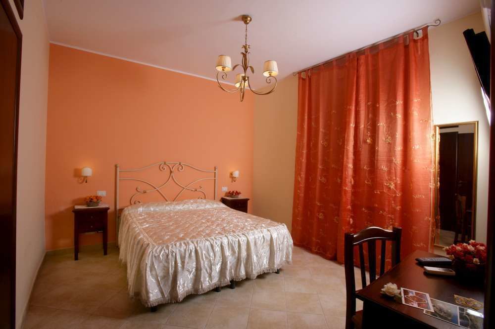 Bed And Breakfast Dionisio Taormina Exterior photo