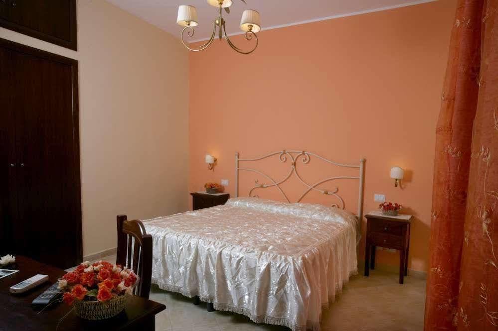 Bed And Breakfast Dionisio Taormina Exterior photo